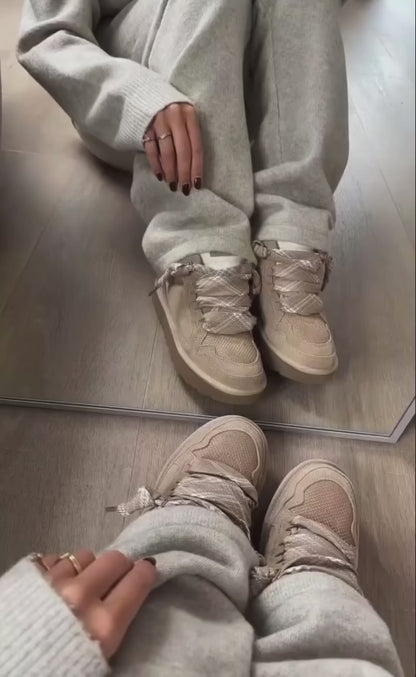 Women's Lowmel Sneaker
